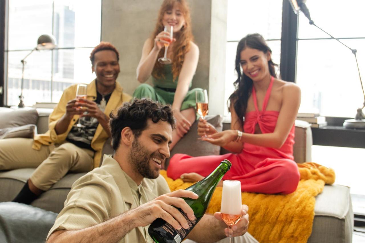 Hotel Moxy Nyc Chelsea New York Exteriér fotografie