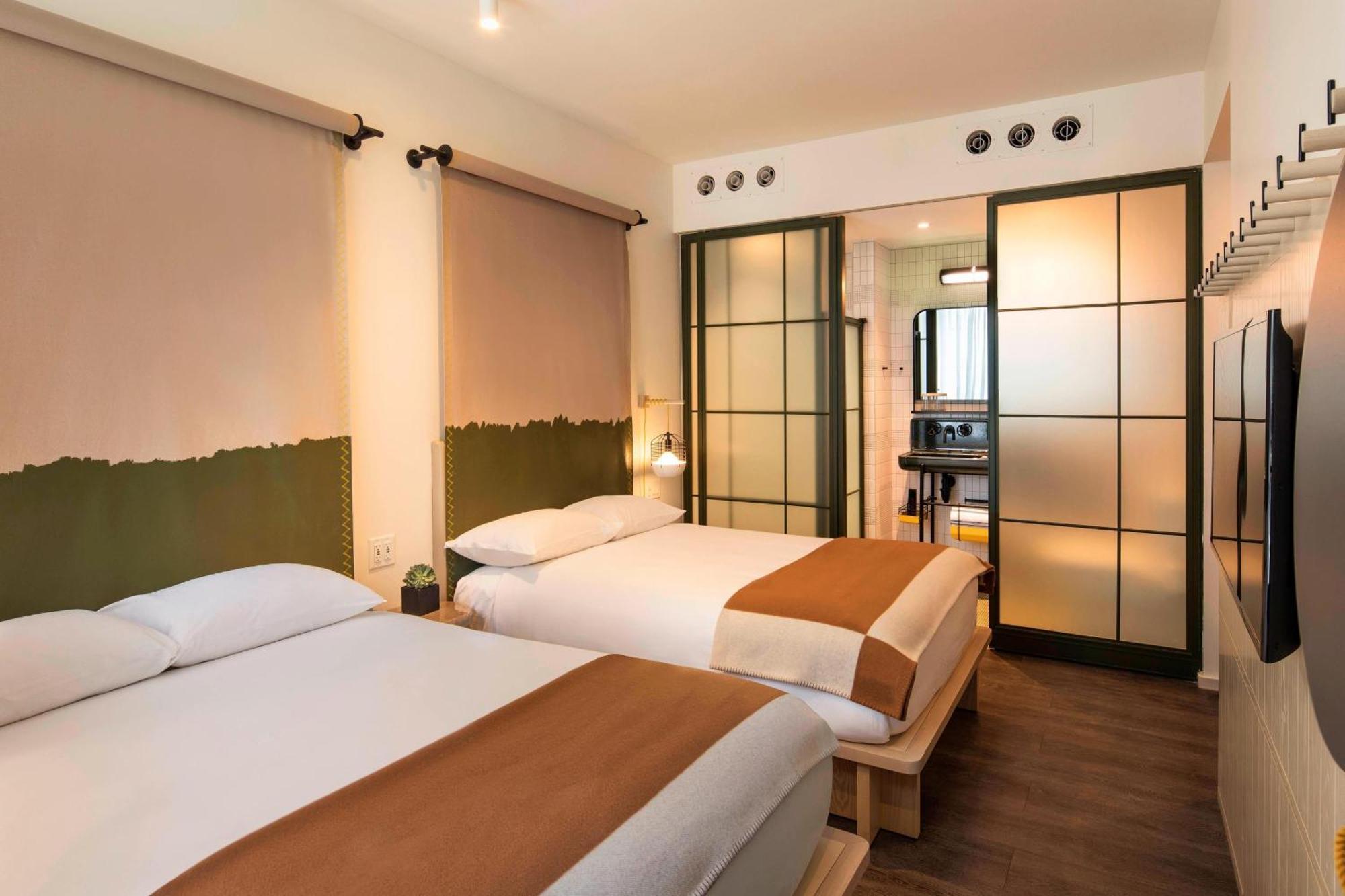 Hotel Moxy Nyc Chelsea New York Exteriér fotografie