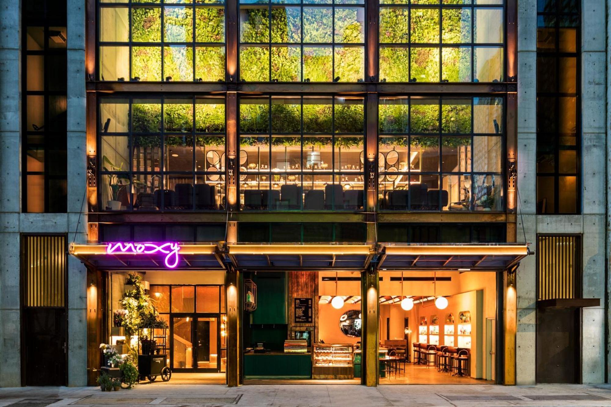Hotel Moxy Nyc Chelsea New York Exteriér fotografie